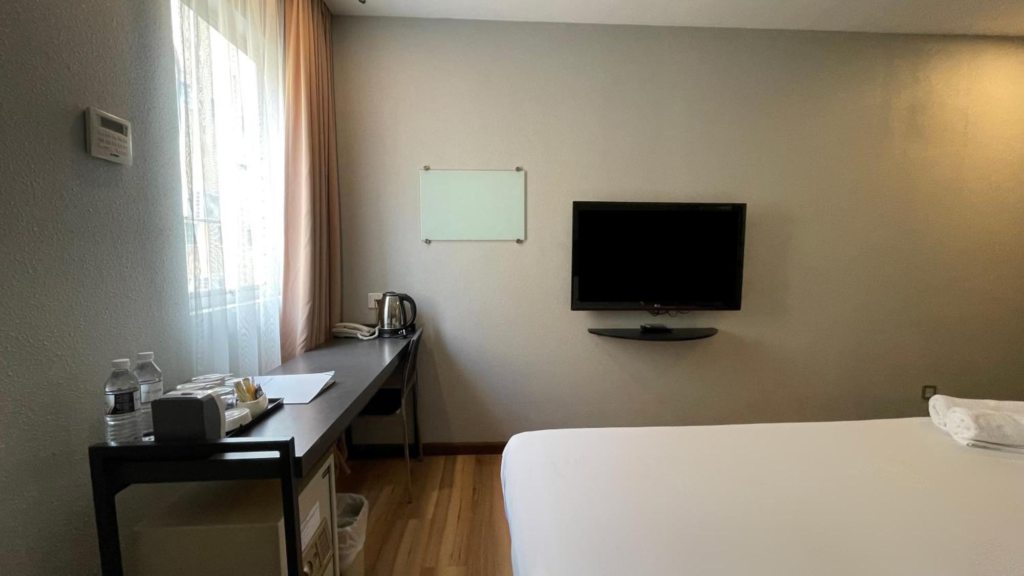 The Leverage Business Hotel - Rawang Bagian luar foto