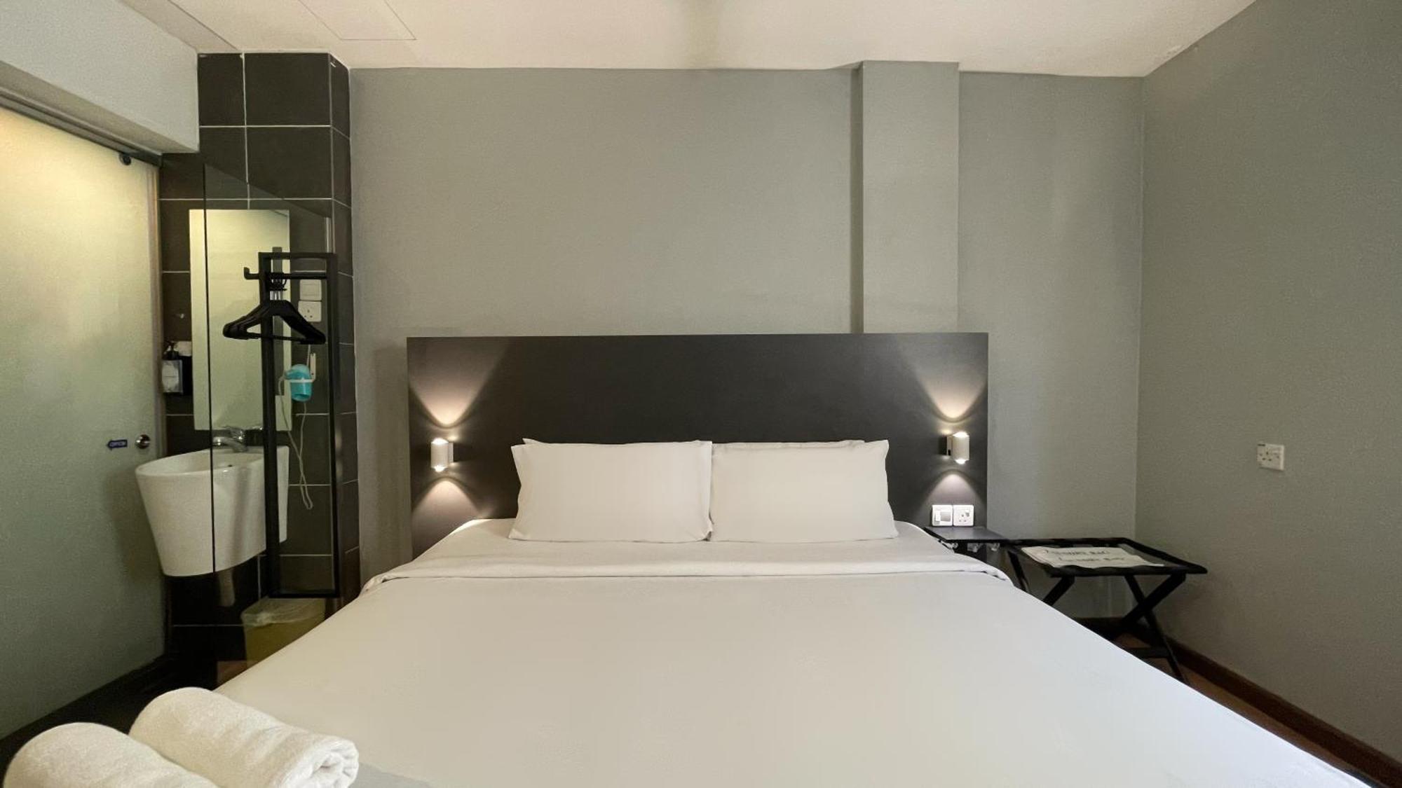 The Leverage Business Hotel - Rawang Bagian luar foto
